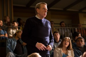 David Irving (Timothy Spall) stands up to Deborah's accusation and urges her to argue with him on the 'facts' that the Holocaust did not happen.